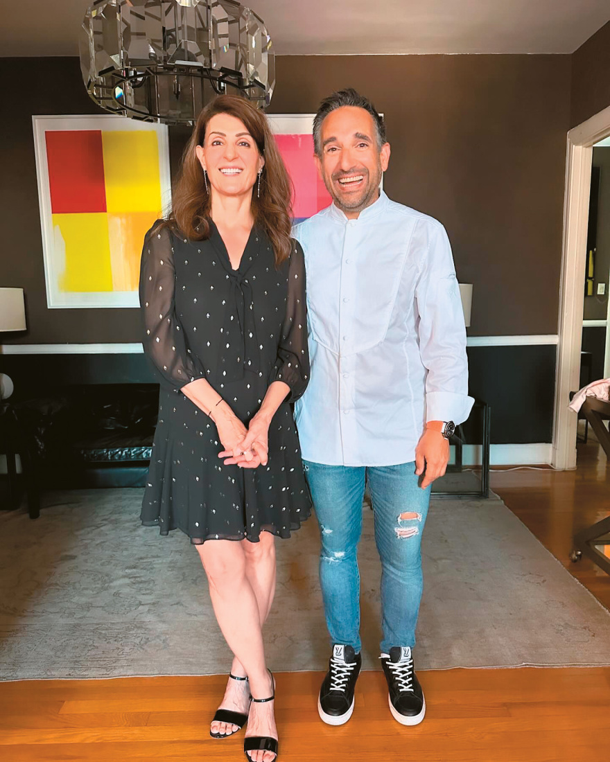 Νικόλας Πουλμέντης: Ο σεφ που μαγείρεψε στον Λευκό Οίκο και το Μπάκιγχαμ μαύρο ταραμά και γκόγκες Πελοποννήσου 