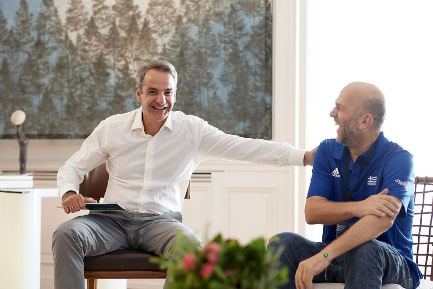 Μητσοτάκης: Συνάντηση με την Εθνική Ομάδα Ποδοσφαίρου Αστέγων ενόψει του Παγκόσμιου Κυπέλλου στη Σεούλ