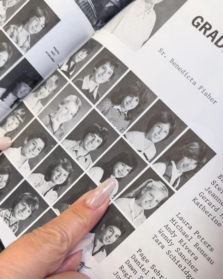 Λόρεν Σάντσεζ: Επισκέφθηκε τη γενέτειρά της, την Αλμπουκέρκη - Ταξίδεψα στο παρελθόν, γράφει