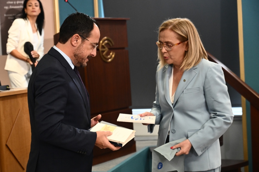 Γιάννος Κρανιδιώτης: 25 χρόνια μετά, το Όραμα παραμένει ζωντανό – Δείτε  την εκδήλωση της ΕΣΗΕΑ