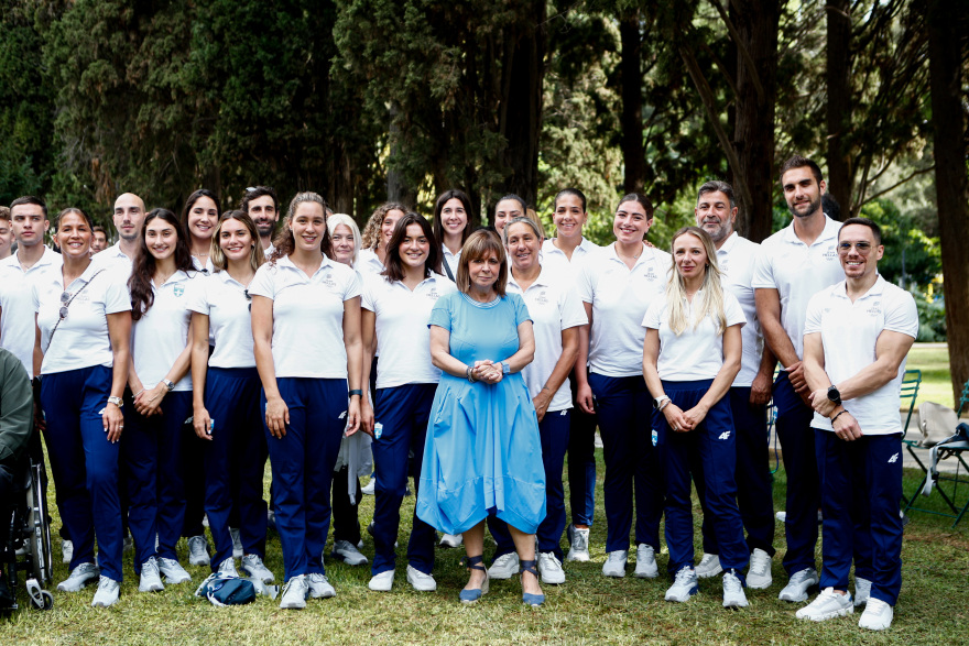 Η Πρόεδρος της Δημοκρατίας υποδέχτηκε αθλητές και αθλήτριες που συμμετείχαν σε Ολυμπιακούς και Παραολυμπιακούς Αγώνες 