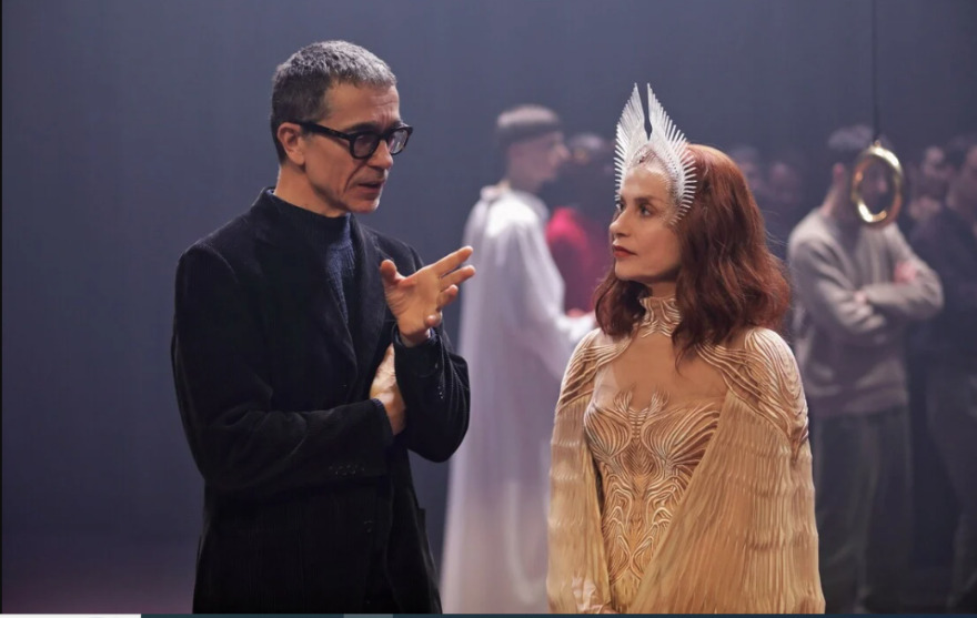 Στέγη Ιδρύματος Ωνάση: Νέο πρόγραμμα με Ρομέο Καστελούτσι, Ιζαμπέλ Ιπέρ και πανελλήνια πρεμιέρα της ταινίας «Megalopolis»