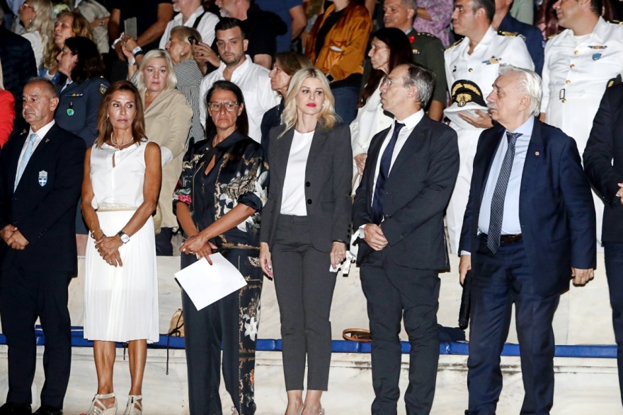 «Αθήνα 20 χρόνια μετά»: Η ΕΟΕ βράβευσε στο Παναθηναϊκό Στάδιο τους Ολυμπιονίκες, τους Παραολυμπιονίκες και τους Legends 2004 - Βίντεο, φωτογραφίες