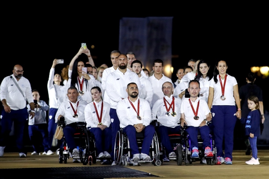 «Αθήνα 20 χρόνια μετά»: Η ΕΟΕ βράβευσε στο Παναθηναϊκό Στάδιο τους Ολυμπιονίκες, τους Παραολυμπιονίκες και τους Legends 2004 - Βίντεο, φωτογραφίες