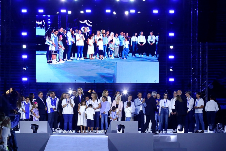 «Αθήνα 20 χρόνια μετά»: Η ΕΟΕ βράβευσε στο Παναθηναϊκό Στάδιο τους Ολυμπιονίκες, τους Παραολυμπιονίκες και τους Legends 2004 - Βίντεο, φωτογραφίες