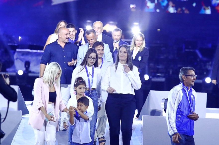 «Αθήνα 20 χρόνια μετά»: Η ΕΟΕ βράβευσε στο Παναθηναϊκό Στάδιο τους Ολυμπιονίκες, τους Παραολυμπιονίκες και τους Legends 2004 - Βίντεο, φωτογραφίες