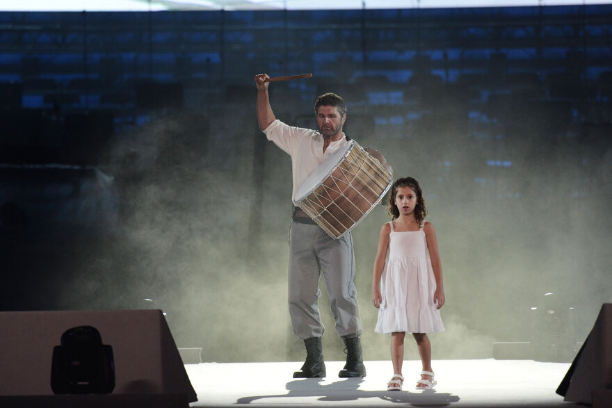 «Αθήνα 20 χρόνια μετά»: Η ΕΟΕ βράβευσε στο Παναθηναϊκό Στάδιο τους Ολυμπιονίκες, τους Παραολυμπιονίκες και τους Legends 2004 - Βίντεο, φωτογραφίες