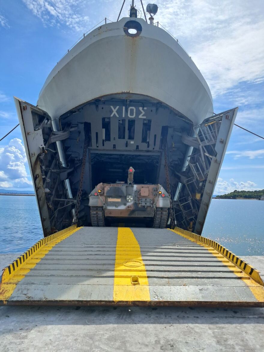 Μεγάλες ασκήσεις του Πολεμικού Ναυτικού σε κεντρικό και βόρειο Αιγαίο - Βίντεο και φωτογραφίες