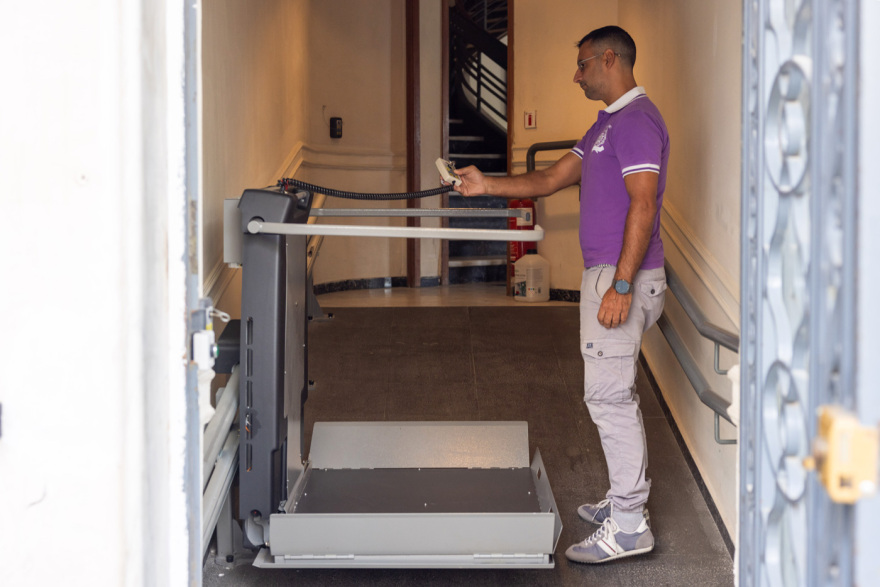 Μπήκαμε στο φρέσκο «Ολύμπιον» και κάτσαμε στα νέα καθίσματα