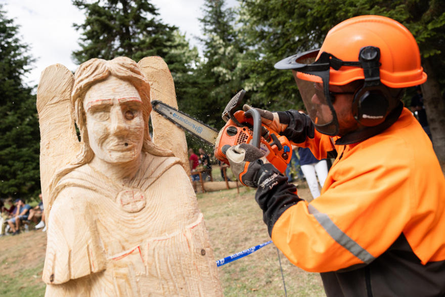 Χαλκιδική: Σαράντα υλοτόμοι «παθιασμένοι» με το αλυσοπρίονο διαγωνίστηκαν σ' ένα πρωτότυπο πρωτάθλημα