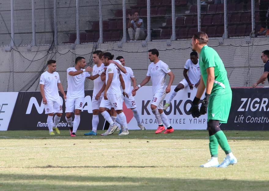 Super League 2: Τρομερή ανατροπή και νίκη για την ΑΕΛ, 2-1 την Καβάλα - Δείτε τα γκολ 