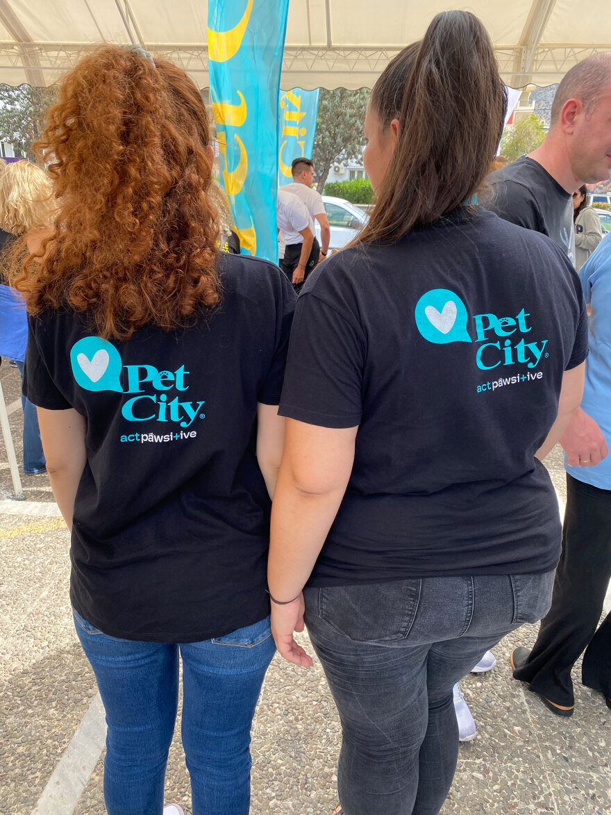 Στη Γλυφάδα η 18η Ημέρα Υιοθεσίας των Pet City με την στήριξη του topetmou.gr