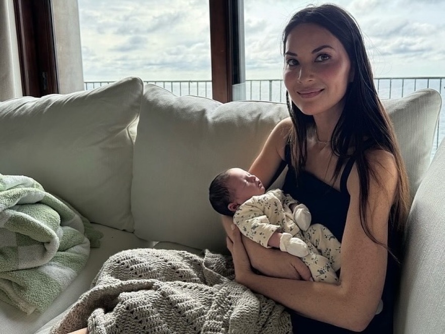 Ολίβια Μαν - Τζον Μαλέινι: Υποδέχτηκαν στον κόσμο το δεύτερο παιδί τους μέσω παρένθετης μητέρας