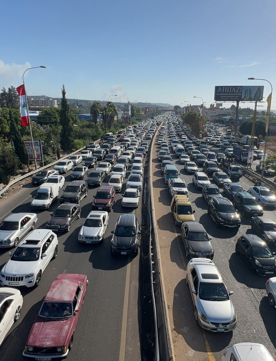 Άγρια νύχτα στον Λίβανο: Το Ισραήλ εντείνει τις επιθέσεις σε στόχους της Χεζμπολάχ, στους 500 οι νεκροί, χιλιάδες ξεσπιτώθηκαν
