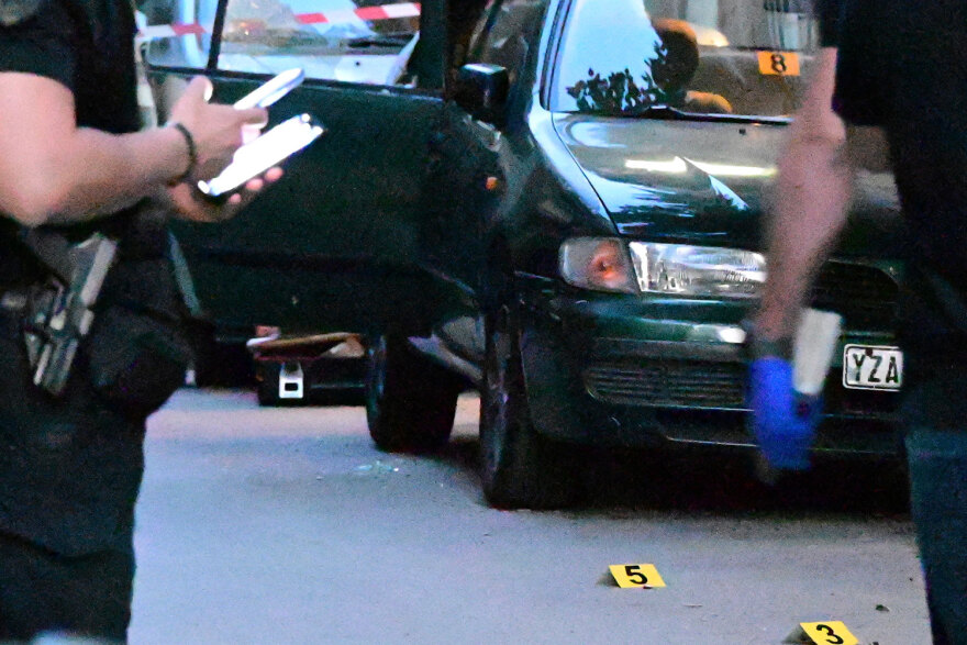 Πυροβολισμοί στην Ομόνοια: Στόχος άνδρας που είχε καταδικαστεί για φόνο