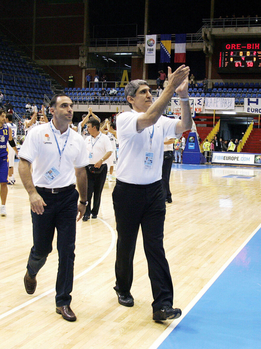 Eurobasket 2005: Η επιστροφή της «επίσημης αγαπημένης» στην κορυφή -  Από το βάλτο αγόρι μου, στον θρίαμβο κόντρα στον Νοβίτσκι 