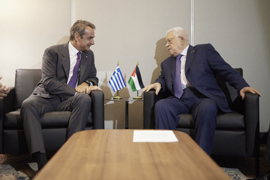 Συνάντηση Μητσοτάκη με Μαχμούντ Αμπάς στη Νέα Υόρκη: Ανάγκη άμεσης κατάπαυσης του πυρός