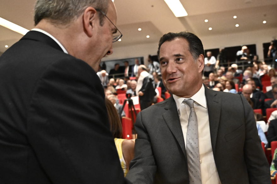 «Κι όπως λέει κι ο Κυριάκος Μητσοτάκης, στη ΝΔ είμαστε όλοι καραμανλικοί»: Η ατάκα Τασούλα σε εκδήλωση παρουσίασης βιβλίου