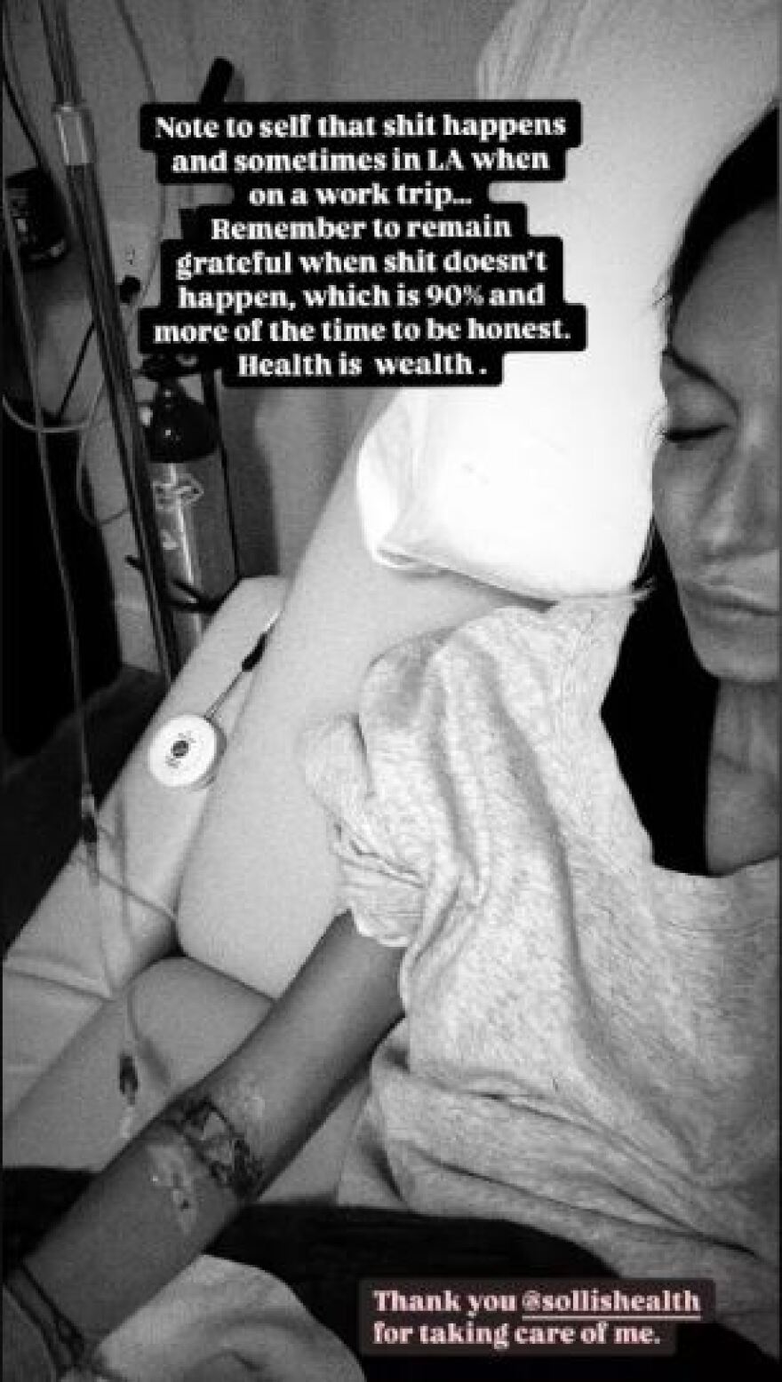 Σοφία Καρβέλα: Η φωτογραφία στο νοσοκομείο - Η υγεία είναι πολύτιμη, γράφει