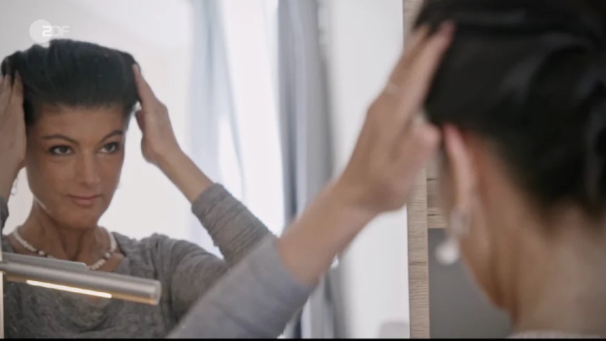 Γερμανία: Σίριαλ για το φαινόμενο «Σάρα Βάγκενκνεχτ», που έχει φέρει τα πάνω - κάτω στον πολιτικό κόσμο 