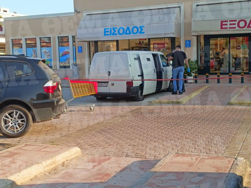 Ληστεία σε χρηματαποστολή στο Λαύριο με λεία ένα εκατ. ευρώ: Έσκασαν τα λάστιχα και τους απείλησαν με καλάσνικοφ