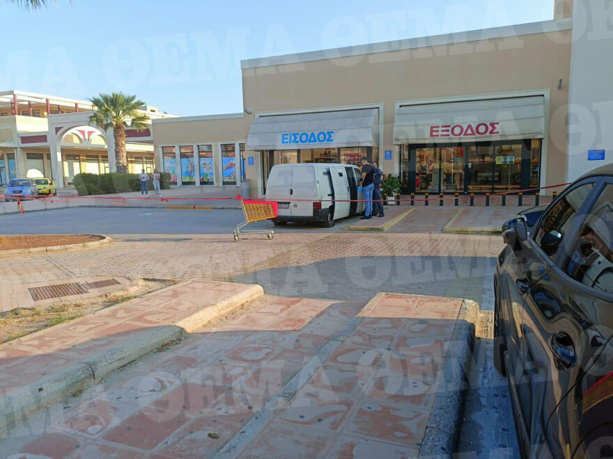 Ληστεία σε χρηματαποστολή στο Λαύριο με λεία ένα εκατ. ευρώ: Έσκασαν τα λάστιχα και τους απείλησαν με καλάσνικοφ