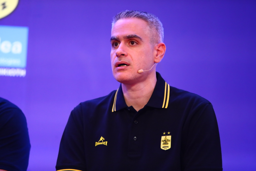 Σλούκας: Να έχουμε τα πόδια μας στη γη - Πανανικολάου: Ιδιαίτερη η φετινή σεζόν για τον Ολυμπιακό 