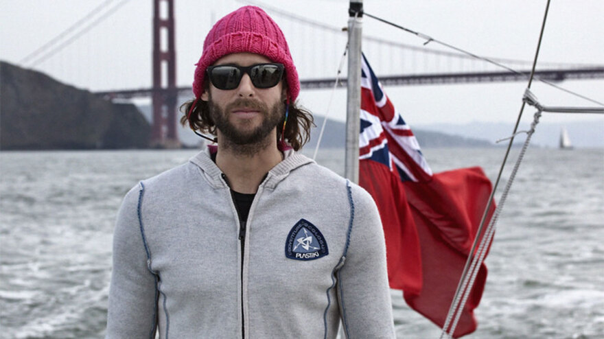 Ο διακεκριμένος επιχειρηματίας David Mayer De Rothschild στη Σαντορίνη για την κλιματική αλλαγή