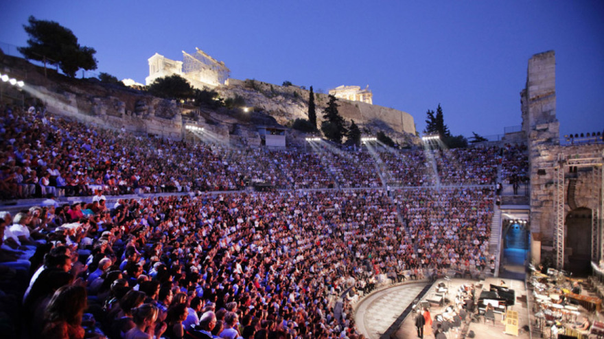 Μαρινέλλα: Γιατί δεν υπήρχε ασθενοφόρο στο Ηρώδειο κατά την διάρκεια της συναυλίας της 