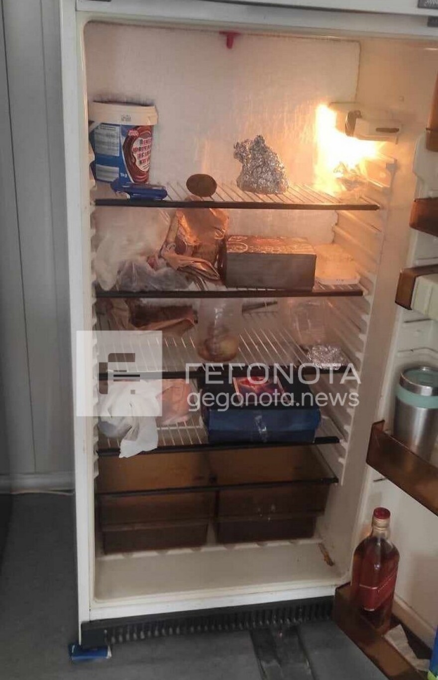 Βόλος: Βίντεο και φωτογραφίες από το εσωτερικό του κοντέινερ που είχε μετατρέψει... σε γκαρσονιέρα ο σχολικός φύλακας