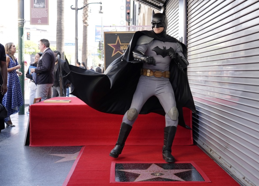 Ο Μπάτμαν είναι ο πρώτος υπερήρωας που απέκτησε αστέρι στη Λεωφόρο της Δόξας στο Χόλιγουντ