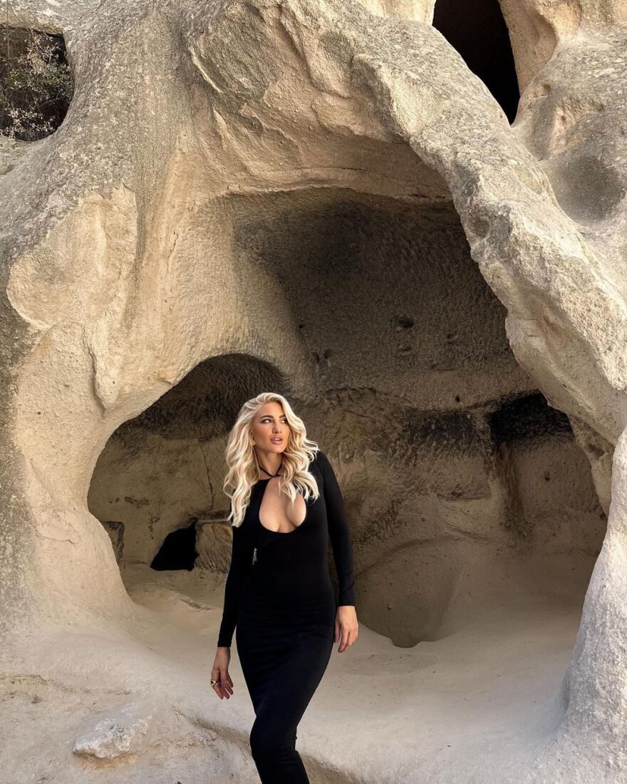 Ιωάννα Τούνη: Αντιδράσεις με νέα ανάρτηση που φωτογραφίζει την τουρκική σημαία 