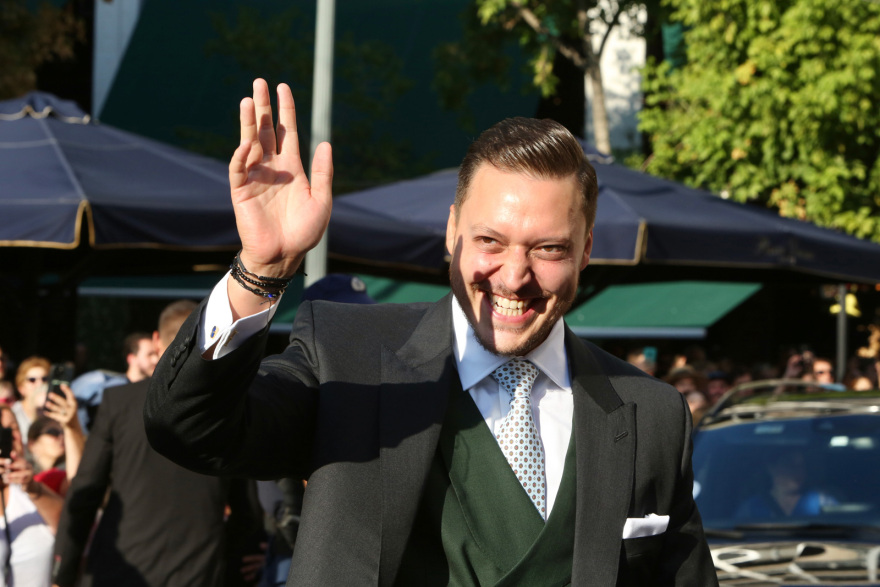 Βασιλικός γάμος στην Αθήνα - Η Θεοδώρα Γλύξμπουργκ παντρεύτηκε τον Μάθιου Κουμάρ - Δείτε βίντεο