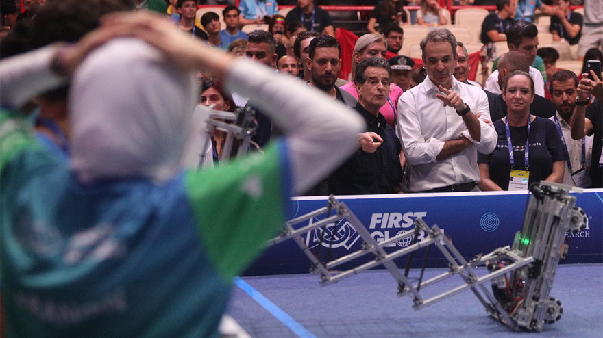 Μητσοτάκης: Επισκέφτηκε τον παγκόσμιο διαγωνισμό ρομποτικής «FIRST Global Challenge» - Βίντεο και φωτογραφίες