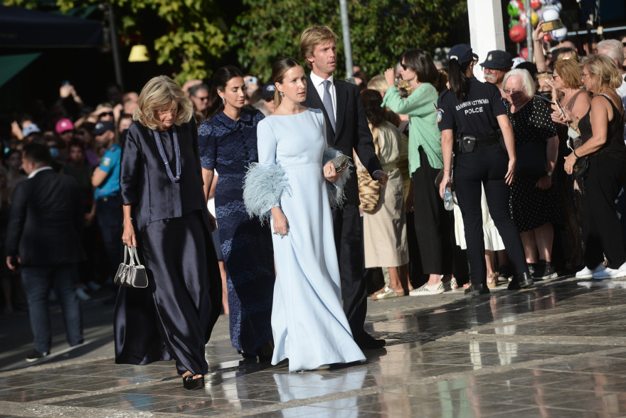 Βασιλικός γάμος στην Αθήνα - Η Θεοδώρα Γλύξμπουργκ παντρεύτηκε τον Μάθιου Κουμάρ - Δείτε βίντεο