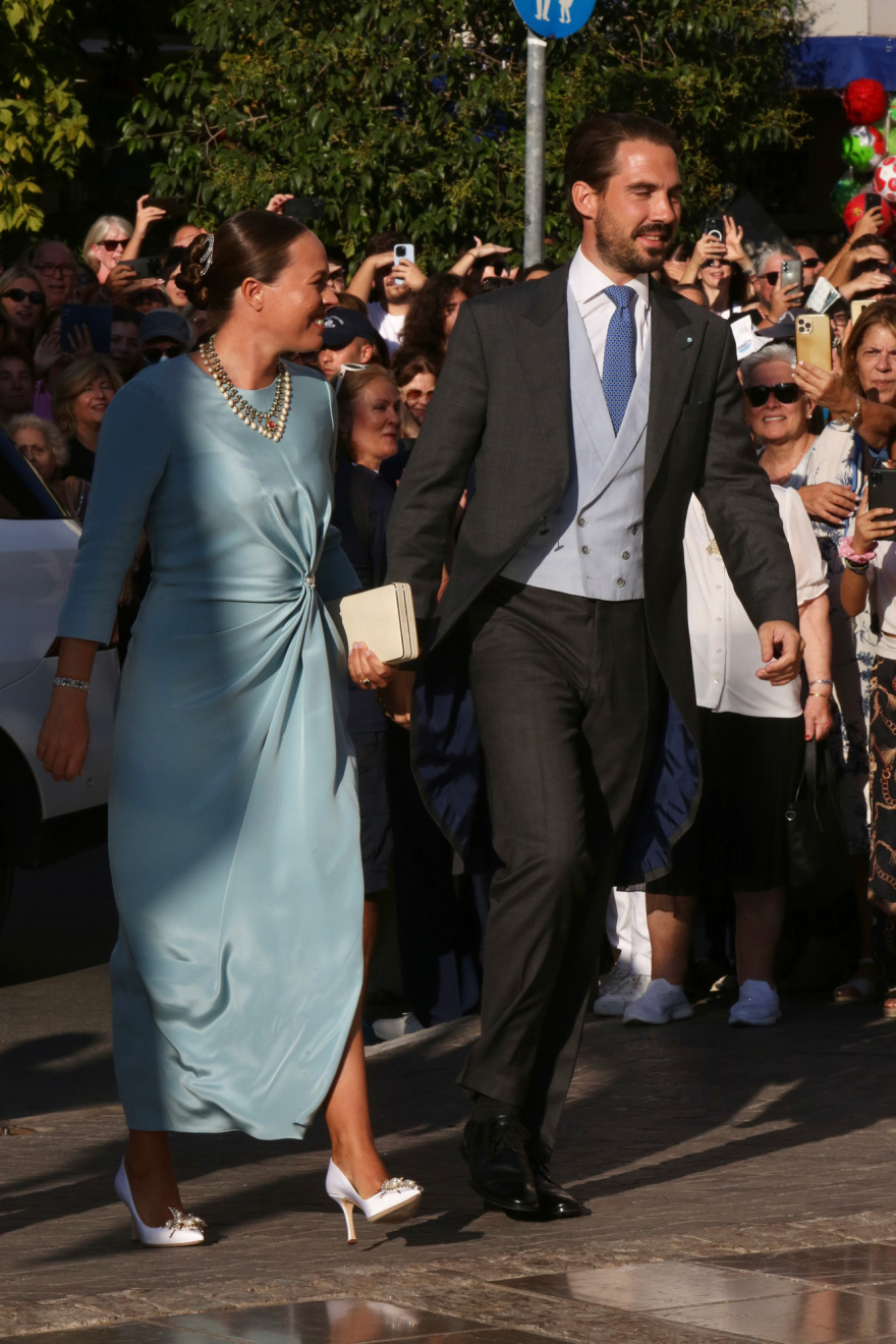 Βασιλικός γάμος στην Αθήνα - Η Θεοδώρα Γλύξμπουργκ παντρεύτηκε τον Μάθιου Κουμάρ - Δείτε βίντεο