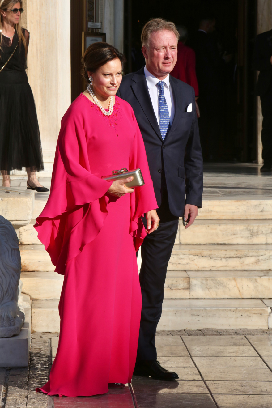 Βασιλικός γάμος στην Αθήνα - Η Θεοδώρα Γλύξμπουργκ παντρεύτηκε τον Μάθιου Κουμάρ - Δείτε βίντεο