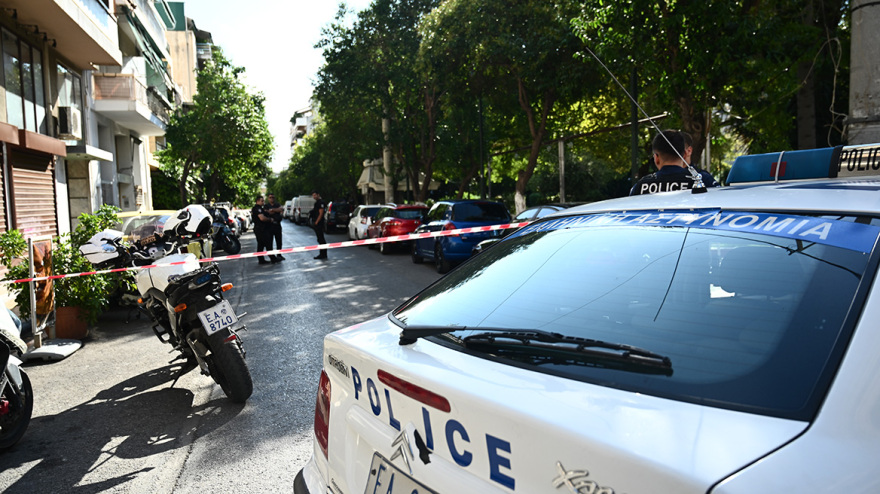 Πυροβολισμοί στον Κολωνό: Βγήκαν τα όπλα για προσωπικές διαφορές - Ένας τραυματίας, αναζητείται ο δράστης