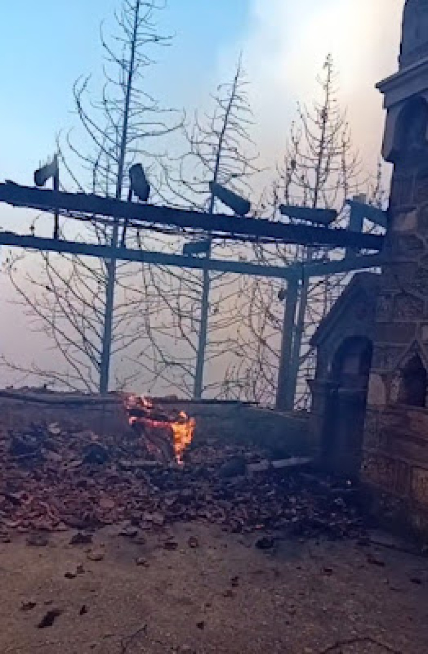 Κορινθία: Κάηκε η εκκλησία της Παναγίας των Καταφυγίων στη Ζάχολη Ξυλοκάστρου