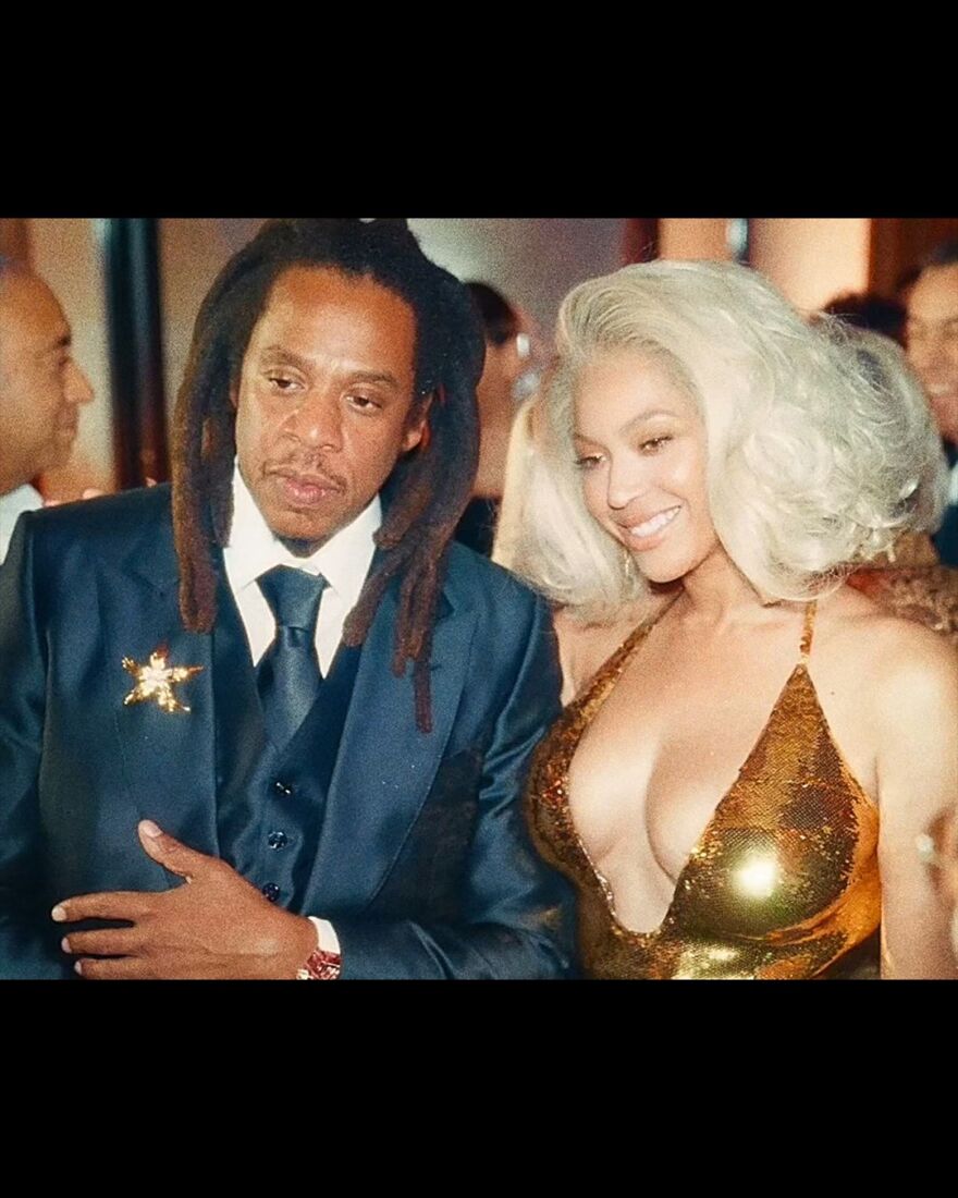 Μπιγιόνσε: Ποζάρει με βαθύ ντεκολτέ στο Instagram 