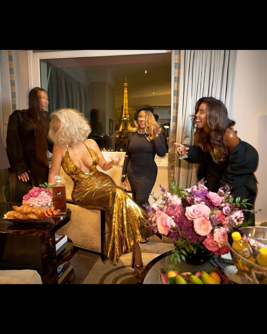 Μπιγιόνσε: Ποζάρει με βαθύ ντεκολτέ στο Instagram 