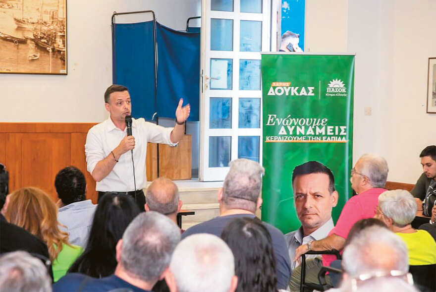 Eκλογές στο ΠΑΣΟΚ: Μάχη για «4» - Ποιος πάει με ποιον στον β' γύρο, αναμένεται προσέλευση ρεκόρ 