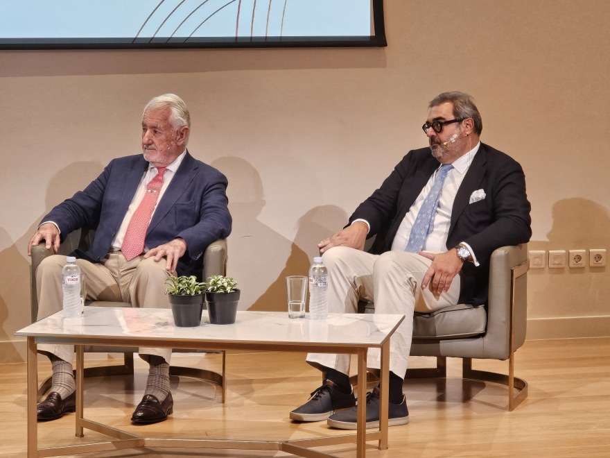 Ημερίδα της Ελληνικής Ολυμπιακής Επιτροπής για το «Αθήνα 2004»: Οι Ολυμπιακοί Αγώνες δεν ευθύνονται για το χρέος της Ελλάδος