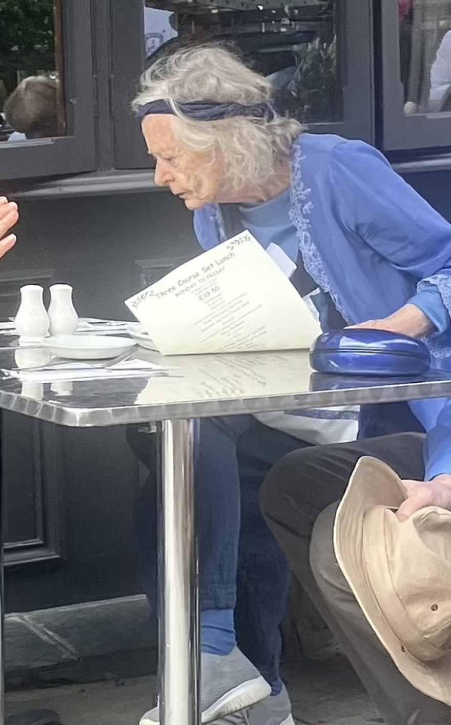 Μάγκι Σμιθ: Η τελευταία φωτογραφία της λίγες ημέρες πριν από τον θάνατό της 