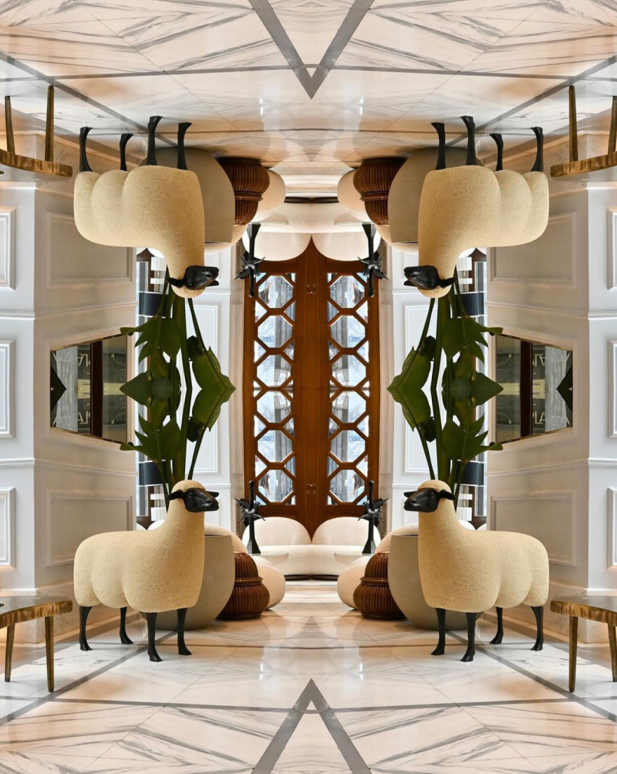 Το THE DOLLI Νο 1 Best Ηotel in Greece και συγκαταλέγεται στα κορυφαία ξενοδοχεία του κόσμου