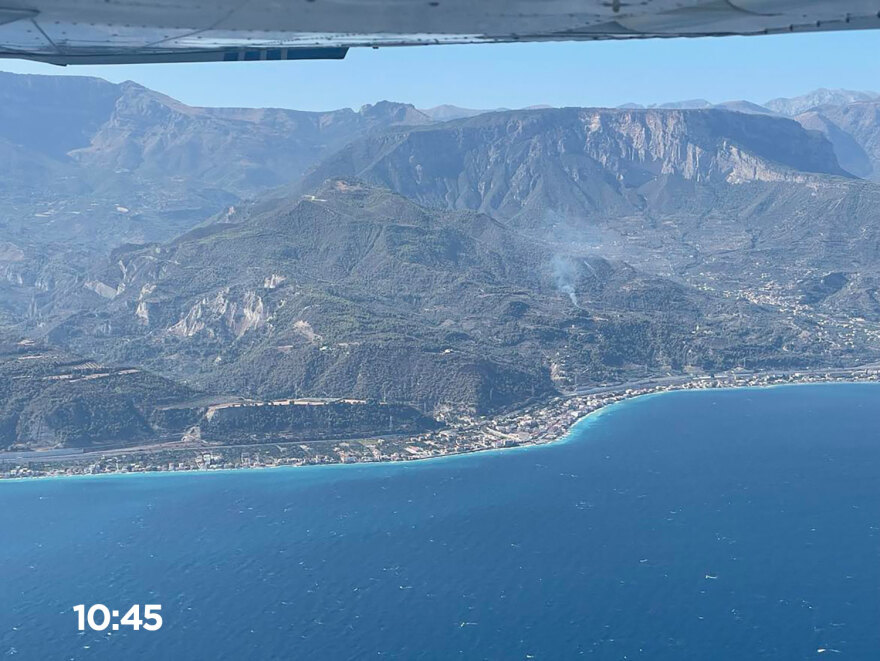 Φωτιά στο Ξυλόκαστρο: Πιλότος κατέγραψε την έναρξη της πυρκαγιάς - Δείτε φωτογραφίες ντοκουμέντο