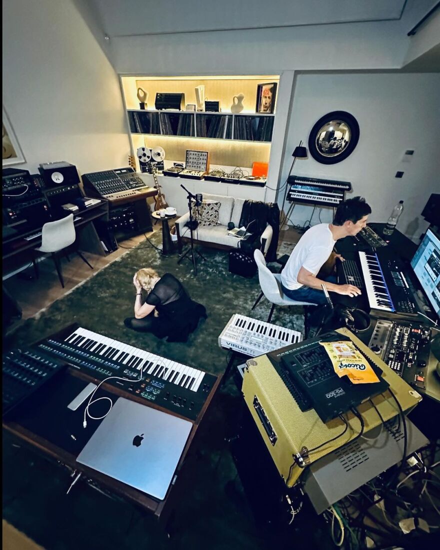 Μαντόνα: Η τραγουδίστρια και ο σύντροφός της πήγαν σε ποδοσφαιρικό αγώνα στο Λονδίνο