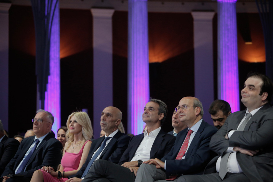 Εκδήλωση Μπρατάκου για τις εκλογές του ΕΒΕΑ - Το «παρών» έδωσαν Μητσοτάκης και υπουργοί