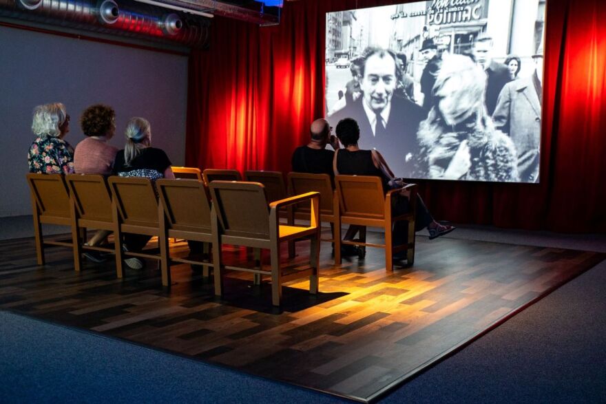 Σαλβαδόρ Νταλί: Μεγάλη έκθεση που αναδεικνύει τη σύνδεση των έργων του με την τεχνολογία  - Δείτε φωτογραφίες