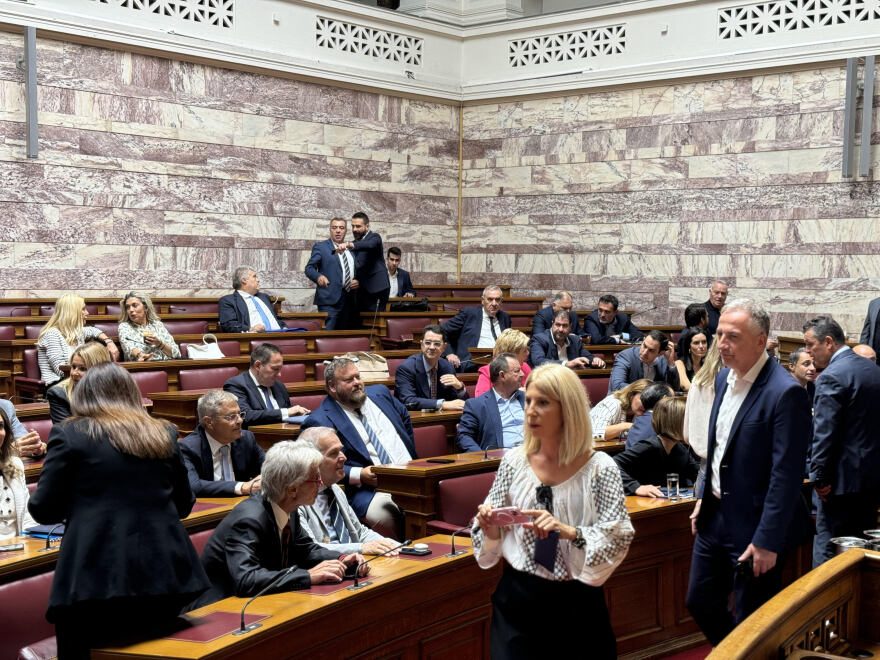 Ενημέρωση Γεωργιάδη σε βουλευτές της Νέας Δημοκρατίας για την Υγεία - Το... απρόοπτο με την Όλγα Γεροβασίλη, δείτε φωτογραφίες